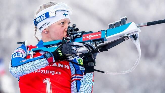Kaisa Mäkäräinenová ovládla finský šampionát. Ve sprintu ani jednou neminula