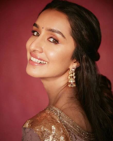 Shraddha Kapoor – Forehead, Nose, Cheek, Smile, Lip, Lips…