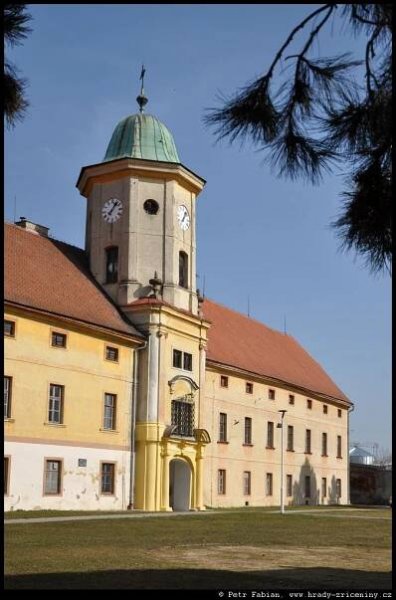 Hrady, tvrze, zámky a zříceniny – Fotografie z roku 2025 – 7.část / hrady-zriceniny.cz