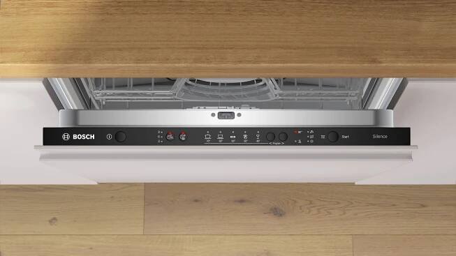 Bosch Serie 2 Plně vestavná myčka nádobí 60 cm SMV25EX02E