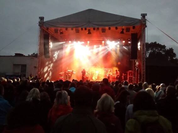 Charitativní koncert podpořil mobilní hospic