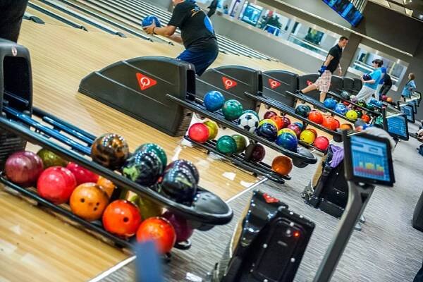 BOWLAND - Bowling Center - OLOMOUC.CZ