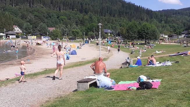 Pláž pod Sněžníkem. Resort kousek za hranicemi skrývá parádní koupání