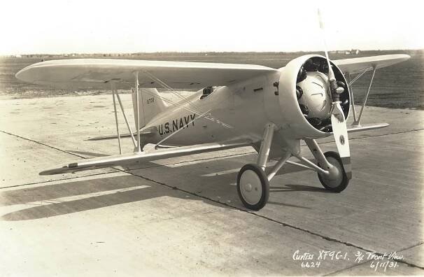 A 1931 photo of a military Curtiss XF9C on the tarmac