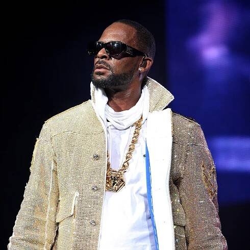 R. Kelly’s New Song “I Admit” Is a Response to Abuse Allegations