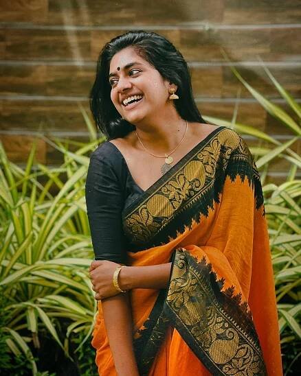Nimisha Sajayan: 24 Hot Pics That Completely Blow Your Mind 41