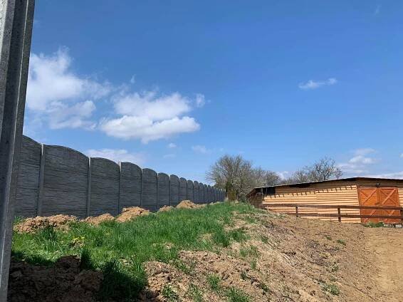 Betonové ploty prodej a stavba - PLOTBET Napajedla
