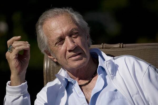 David Carradine - Krokodýl vs. aligátor - Z filmu