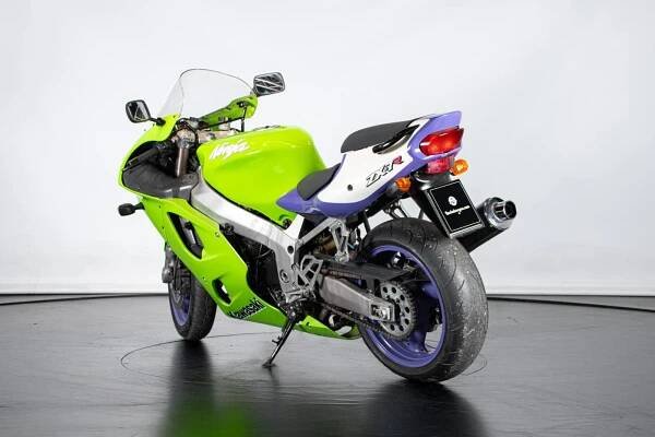 Kawasaki ZX ZX-7R