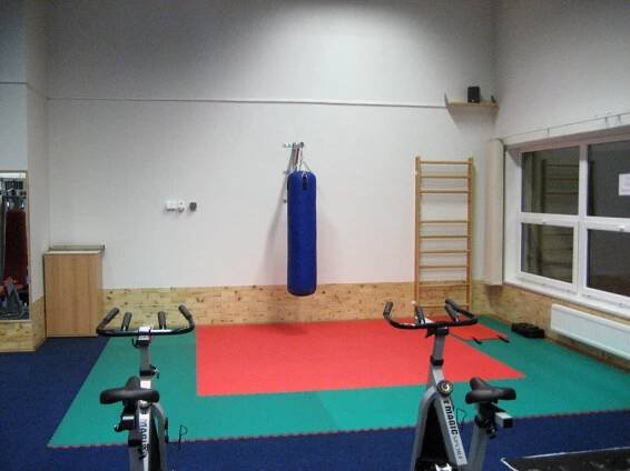 Fotografie Arnold's Gymu - Arnold's Gym