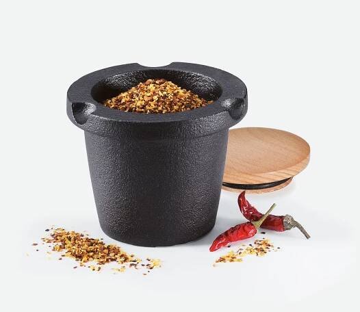 Zassenhaus Litionvý drtič na koření a bylinky 8 cm