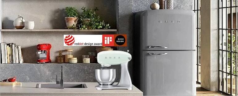 Kuchyňský robot Smeg 50's style SMF02PGEU / 800 W / 4,8 l / pastelově zelená jen za 8 123 Kč ✅| Vyberte si na iPrice.cz