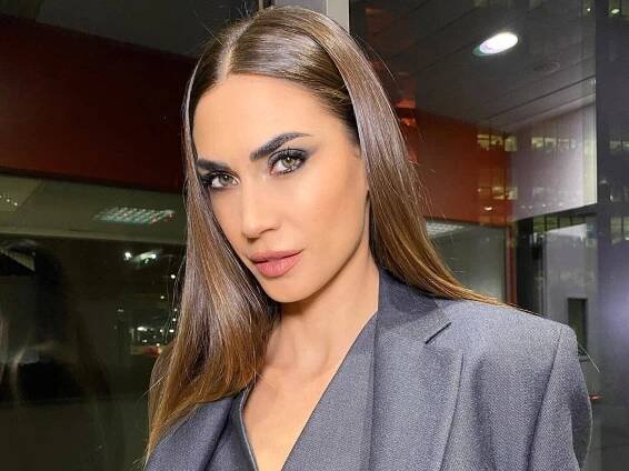 Who Is Melissa Satta? Age, Height, Family, Son, Wiki, TV Host, Divorce, Net Worth 23