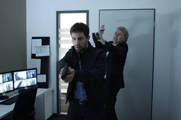 Bálint Jaskó, Sándor Mikula - Hacktion - Nyolc órás hírek - Z filmu