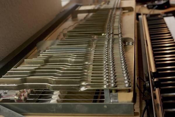 Vintage-Keyboard: Fender Rhodes E-Piano, Mark 1, 2, 3 bis 8 - AMAZONA.de