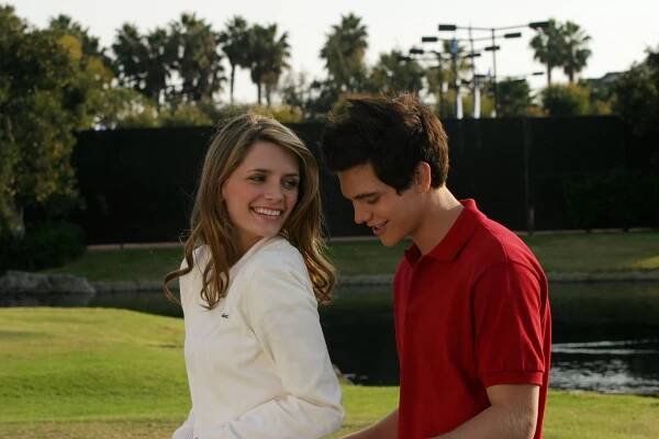 O.C. - Pojítka - Z filmu - Mischa Barton, Taylor Handley