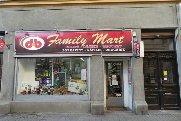 Family Mart
