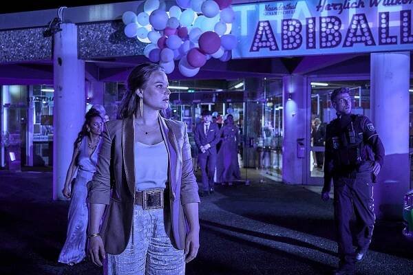 Sonja Gerhardt - Club der Dinosaurier - Der Abiball - Z filmu