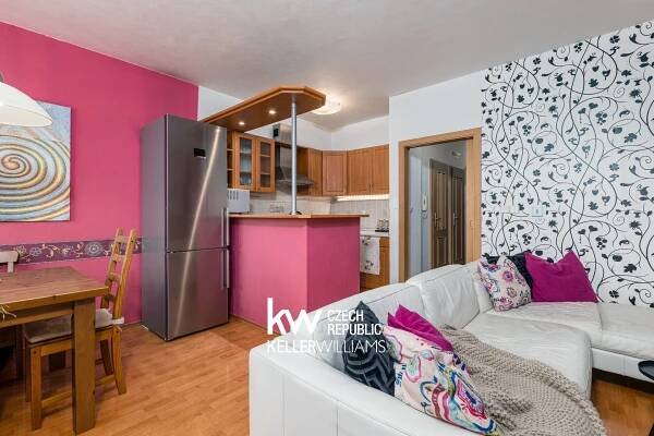 Prodej bytu 3+kk,  66m2 obec Velké Přílepy - Praha