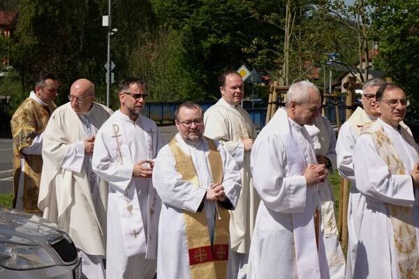 Oslava dokončení rekonstrukce střechy - Farnost Vidče