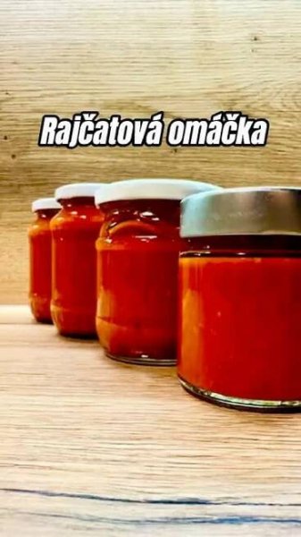 Rajčatová omáčka zavařená na zimu