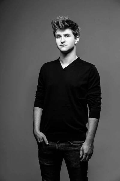 T4T - Maciej Dybowski