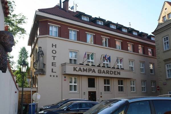 Pytloun Kampa Garden Hotel Prague Parking: Pictures & Reviews - Tripadvisor
