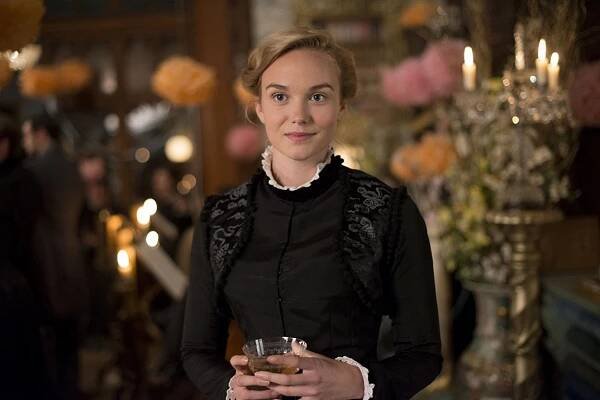 Obchodní dům Paradise - Z filmu - Joanna Vanderham