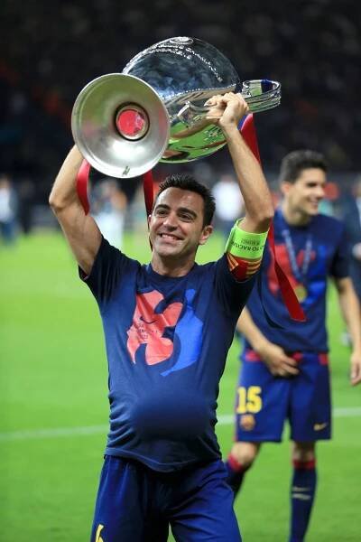 Barcelona po středeční prohře vyhodila Koemana, ve hře je návrat Xaviho