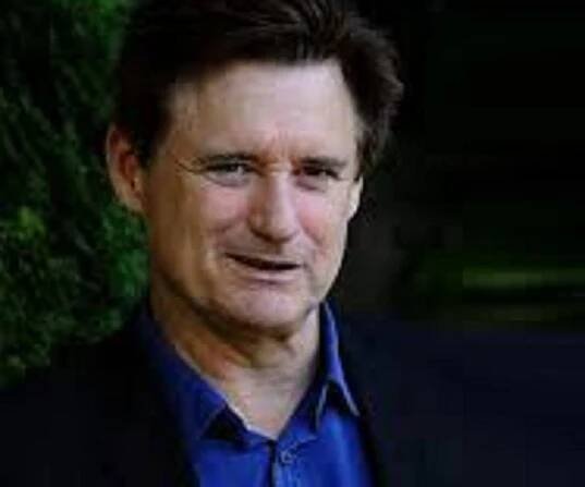 Bill Pullman - Bio, Facts, Family Life of Actor