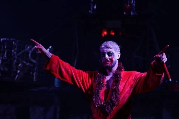 VIDEO: V Brně je hororový cirkus, děsivou show provází šílený klaun Špína