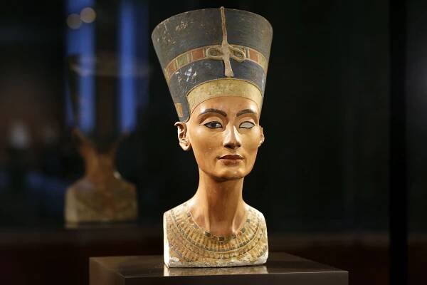King Tut’s tomb: ‘90%’ chance of hidden chambers