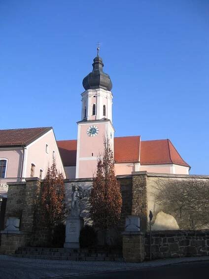 Neukirchen-Balbini - bbkult.net