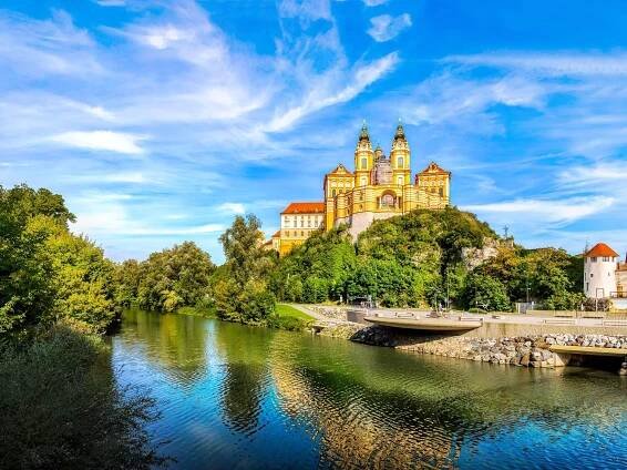 Vivea Hotels in Österreich - Ausflugsziel Stift Melk in Niederösterreich © AdobeStock-227962872 | EKH-Pictures
