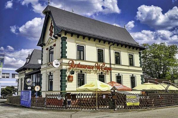 Restaurace U Čápa foto 1