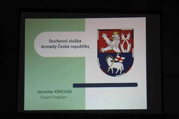 Hlavní kaplan Armády ČR Jaroslav Knichal