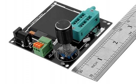 Tester součástek a kondenzátorů ,ESR,generátor, nový typ | Aukro