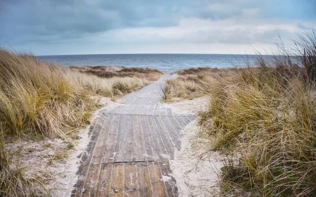 Německý ostrov Rujána přímo u pláže v Apartmánech Mariandl am Meer se snídaní a wellness + vybavená kuchyně