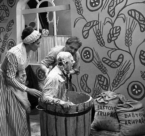 Dařbuján a Pandrhola - Z filmu - Nina Popelíková, František Filipovský, Rudolf Deyl ml.