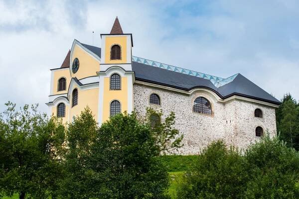 Neratov: chlouba Orlických hor, která měla zaniknout