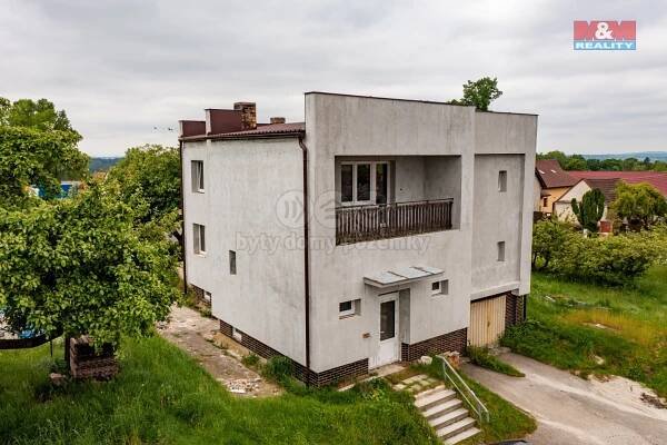 Prodej rodinného domu, 270 m, Dobšice, obrázek č. 1