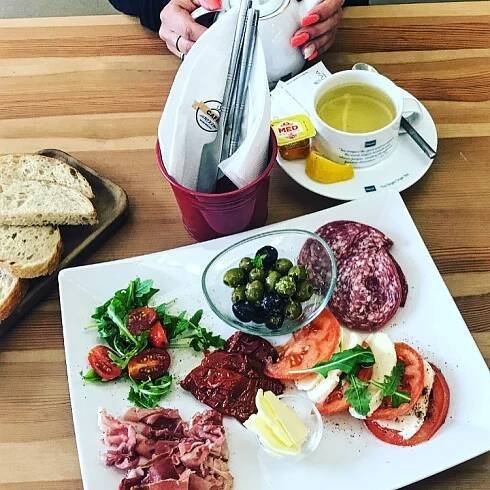 Cafe No.22 - bistro, kavárna, vinotéka Praha 5