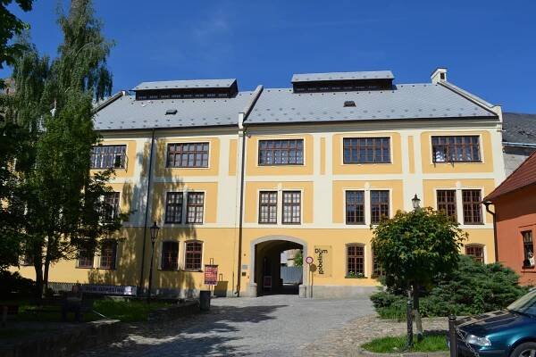 Dům gobelínů, kulturních tradic a řemesel