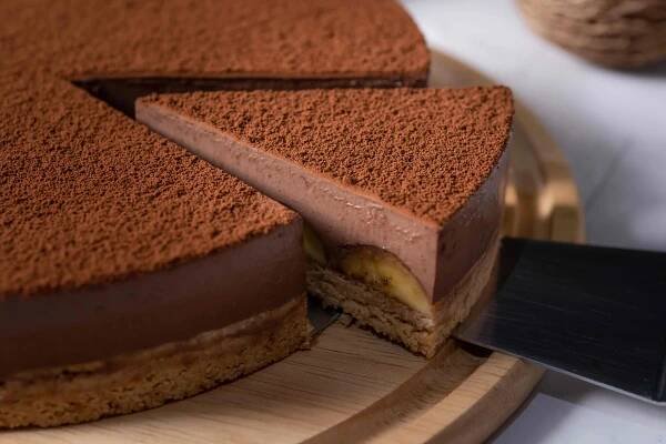Kakaový cheesecake s banánem
