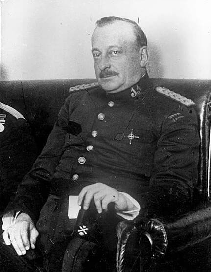 Soubor:Bundesarchiv Bild 102-09414, Primo de Rivera.jpg – Wikipedie