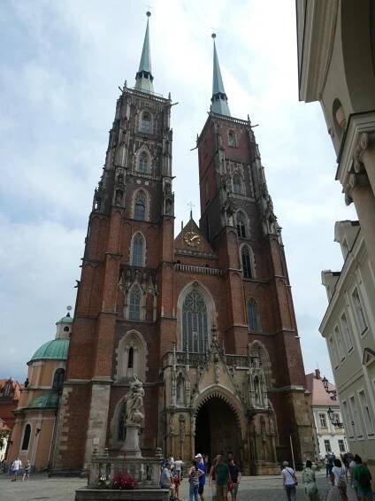 Wroclaw (7 to 9 August 2024) – Moon River and We