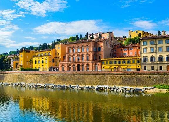 river arno tuscany florence