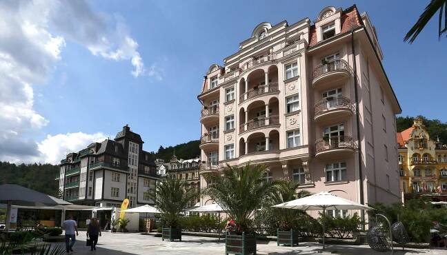 ASTORIA HOTEL & MEDICAL SPA - Updated 2025 Prices & Reviews (Karlovy Vary, Czech Republic)