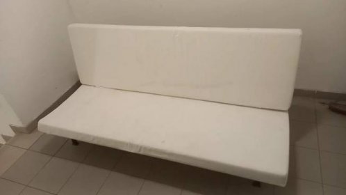 Kovový rozkládací gauč Ikea - Obývací pokoj