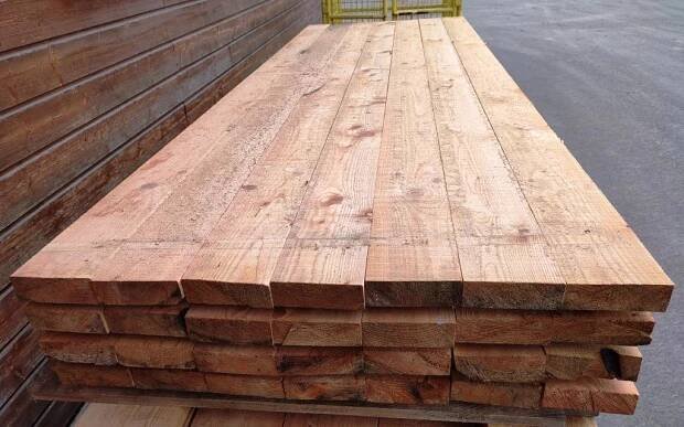 Stavební fošny modřín evropský 50 x 150 x 3000 mm od 351 Kč - Heureka.cz